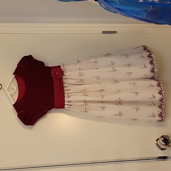 Cinderella Maroon Velvet Floral Embroidered Lace Bow Tie Back Valentine's Dress - Picture 2 of 10